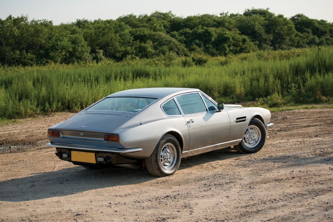 Aston Martin V8 5.3 V8 (Automatic)